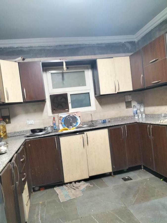ايجار مفروش 4 نوم 3 حمام 4 ريسيبشن *